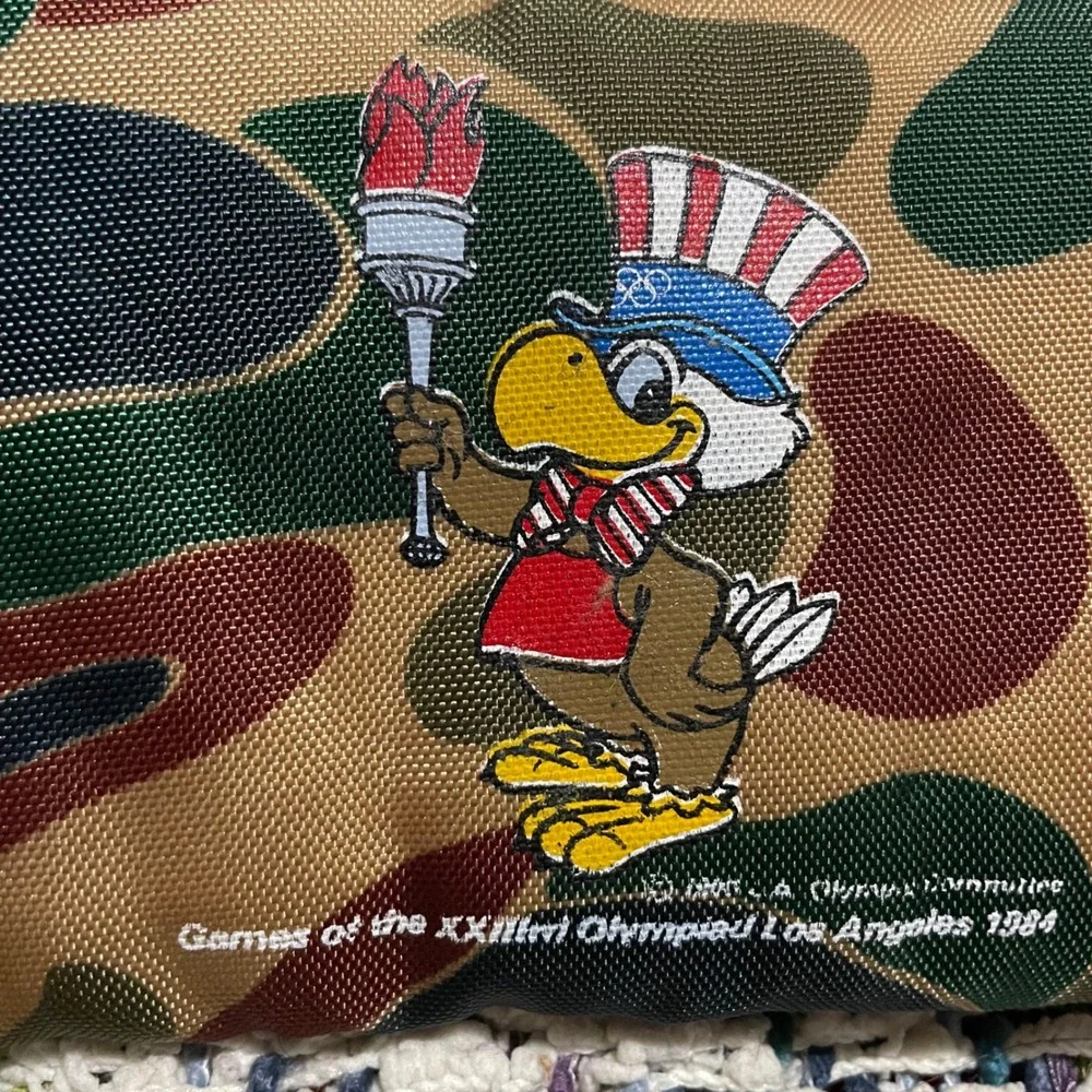 Vintage 1984 Los Angeles Olympics‎ green Camouflage trifold Wallet Sam the Eagle